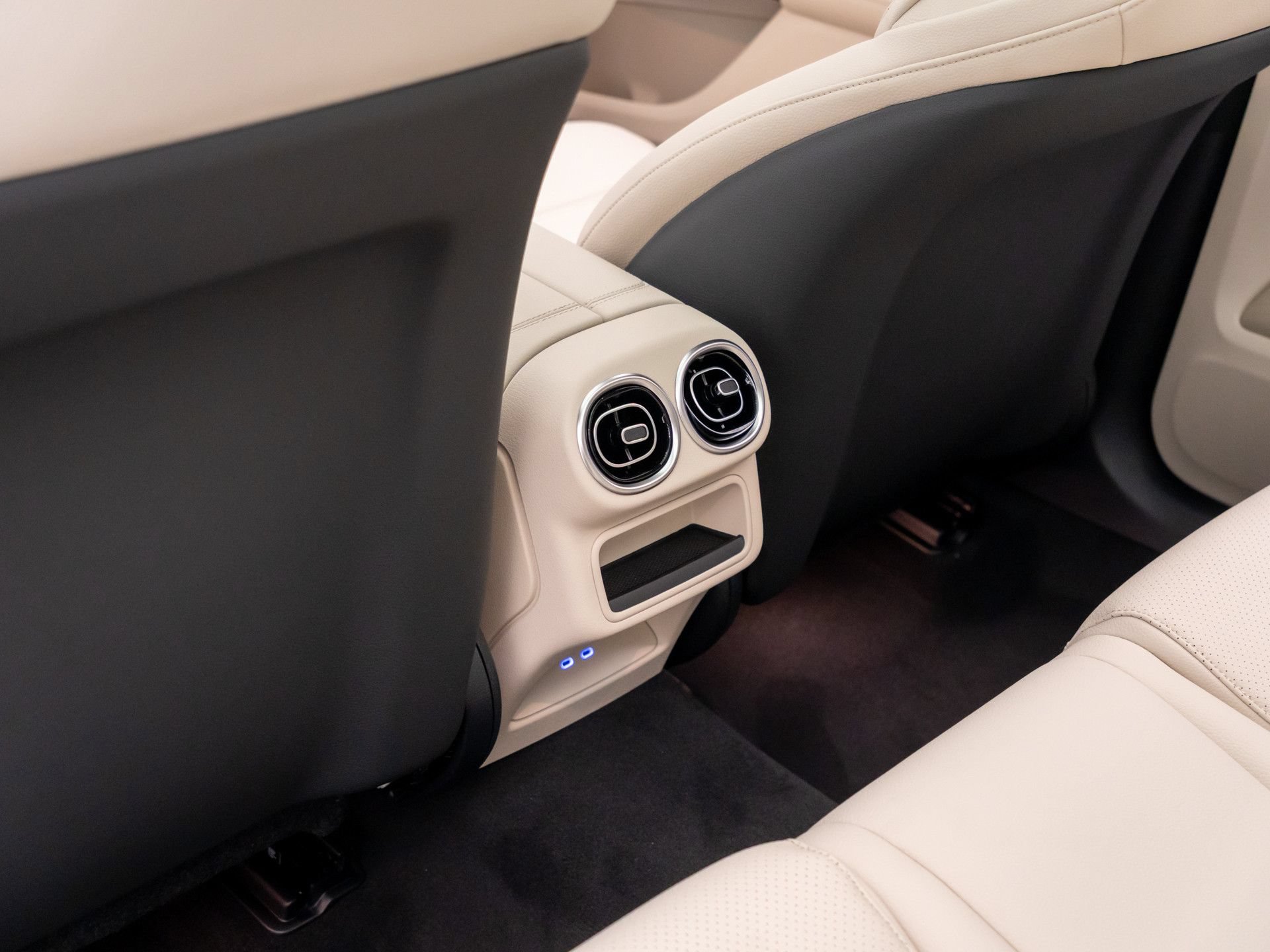 New 2027 Mercedes-Benz GLC 350e 4MATIC image 19