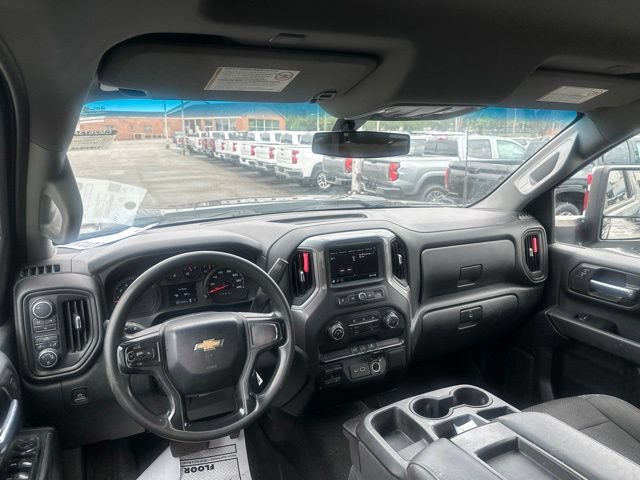 Used 2022 Chevrolet Silverado 2500 Custom w/ Custom Convenience Package AWD/4WD image 10
