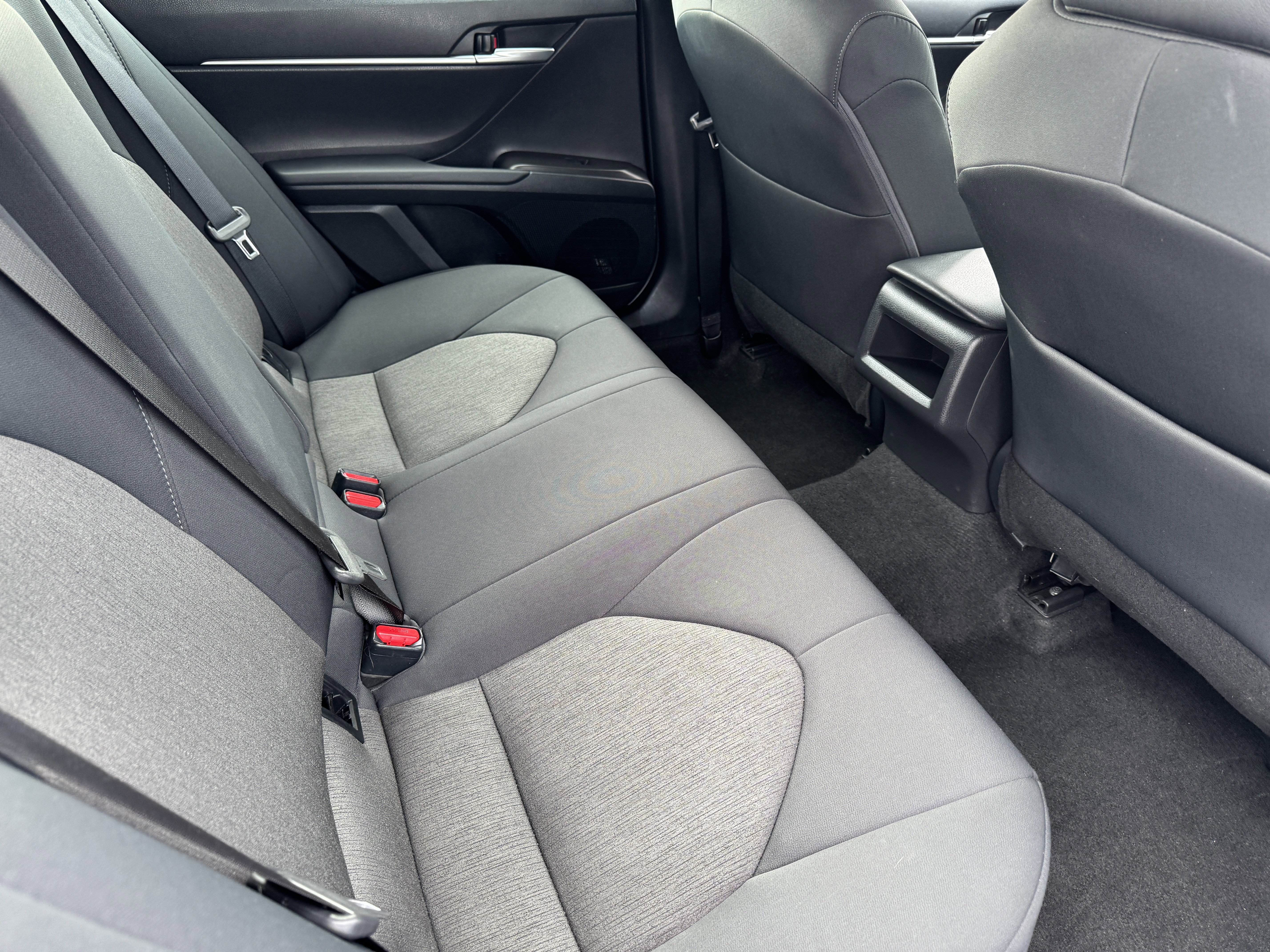 Used 2023 Toyota Camry LE image 19