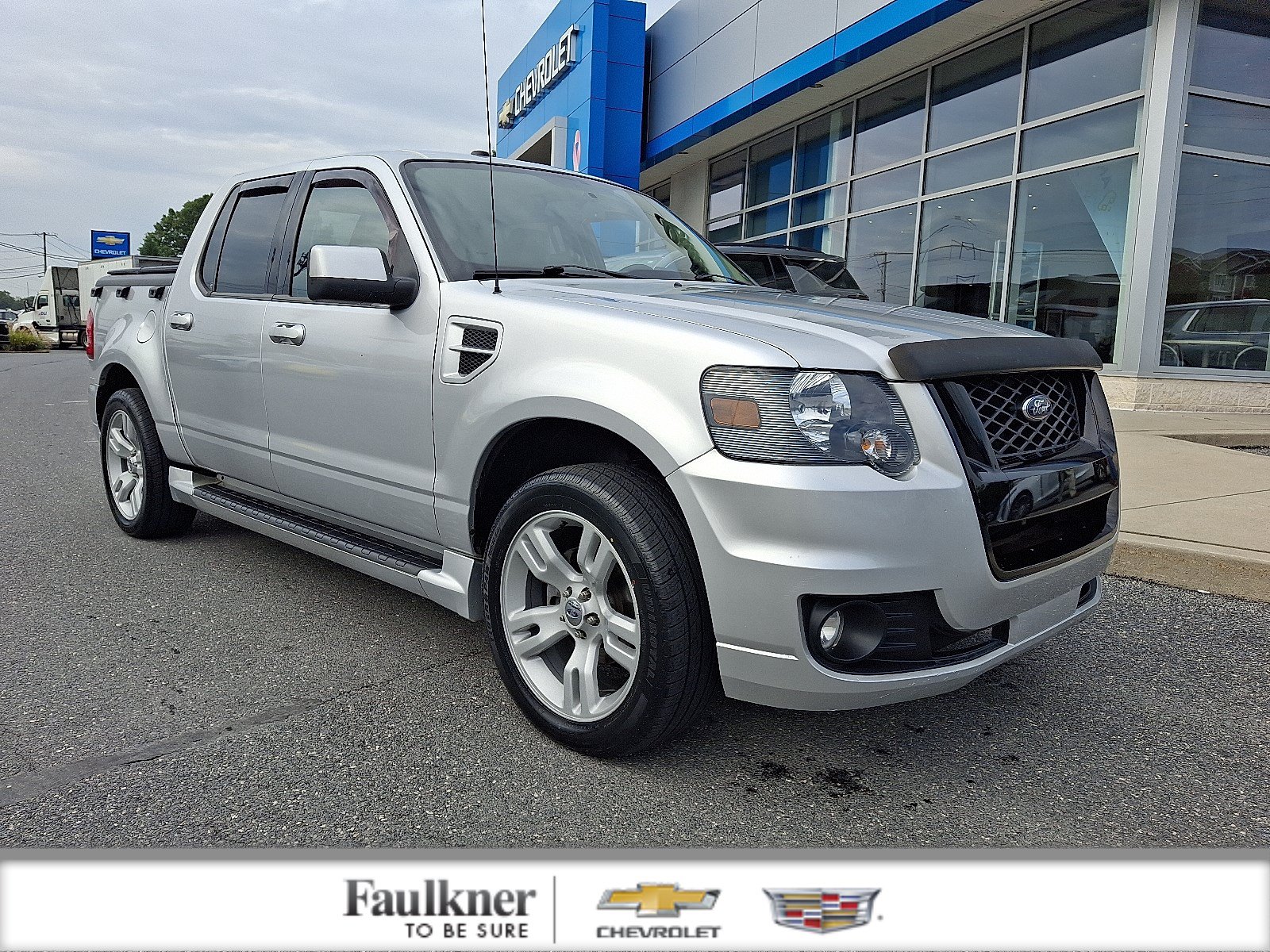 Used 2010 Ford Explorer Sport Trac Limited AWD/4WD image 1