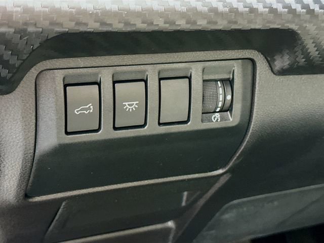 Used 2024 Subaru Ascent Premium w/ Convenience Package image 11