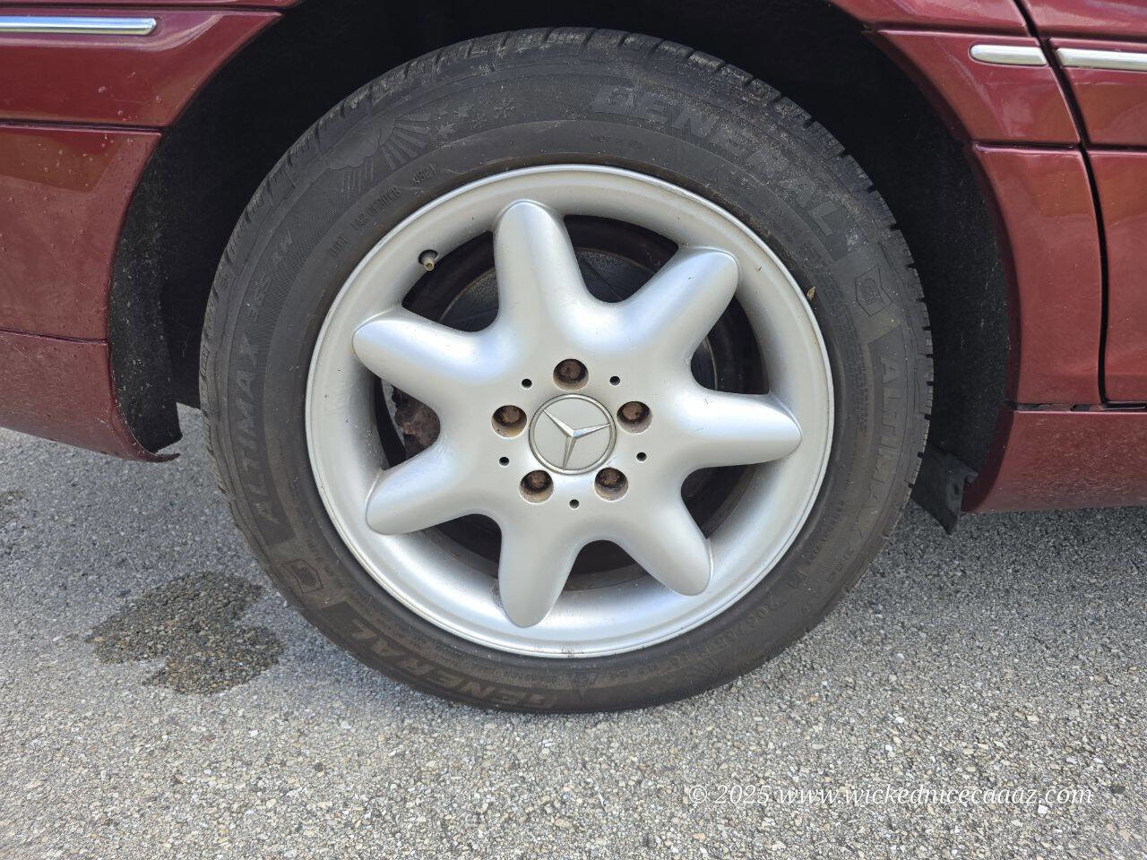 Used 2003 Mercedes-Benz C 320 4MATIC Sedan image 12