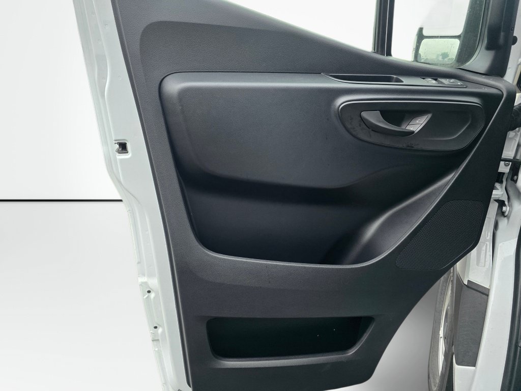 New 2026 Mercedes-Benz Sprinter 2500 image 25