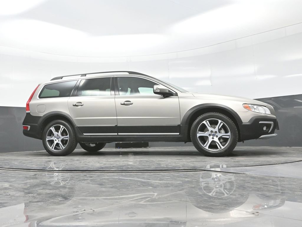 Used 2015 Volvo XC70 T6 Platinum image 28