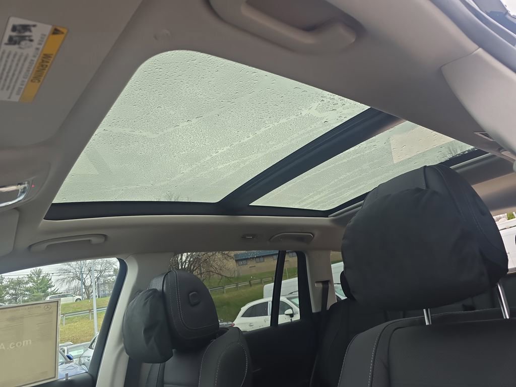 New 2026 Mercedes-Benz GLS 450 4MATIC image 21
