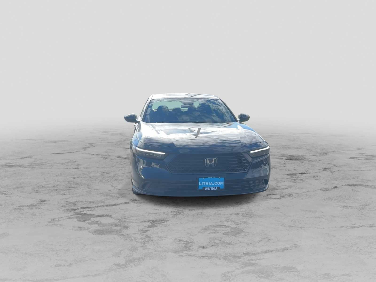 Used 2023 Honda Accord Sport image 3