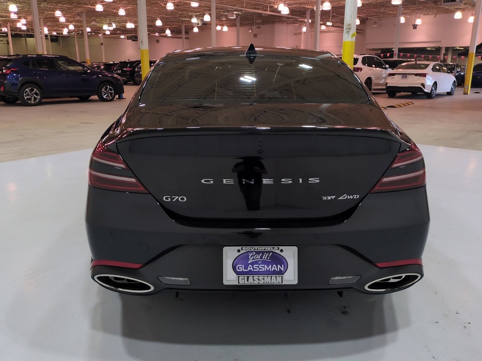Certified 2025 Genesis G70 3.3T Advanced AWD/4WD image 4