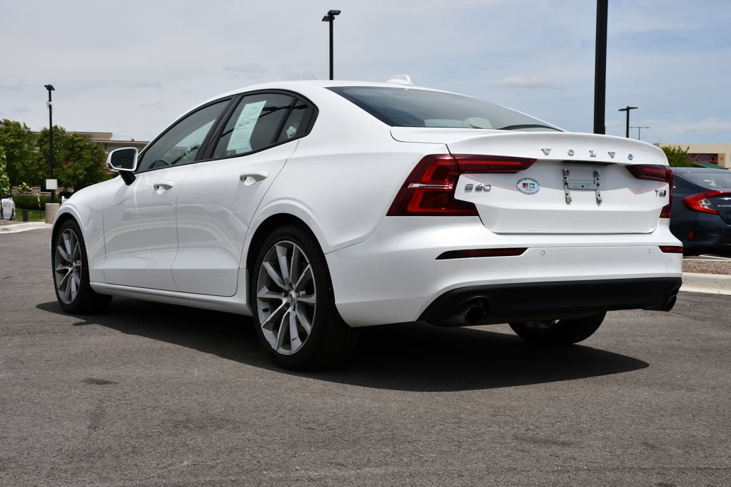 Used 2020 Volvo S60 T6 Momentum w/ Premium Package AWD/4WD image 5
