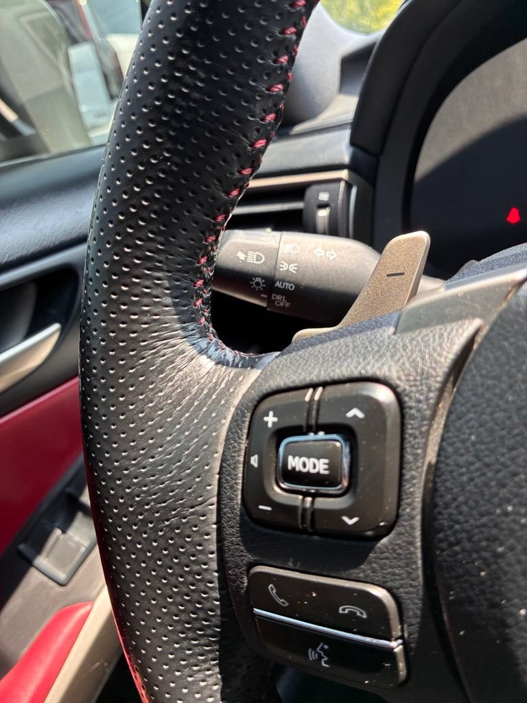 Used 2019 Lexus IS 300 F Sport w/ F Sport Package AWD/4WD image 34