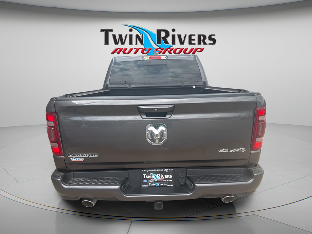 Used 2023 RAM 1500 Laramie AWD/4WD image 3