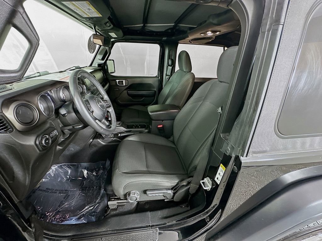 Certified 2019 Jeep Wrangler Sport image 27