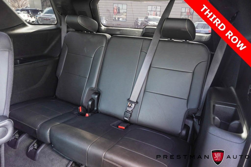 Used 2022 Chevrolet Traverse Premier w/ Redline Edition image 4