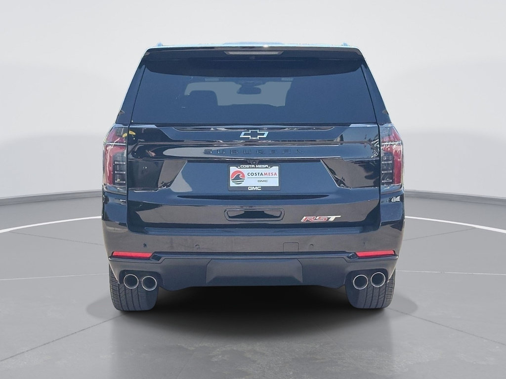 Used 2026 Chevrolet Suburban RST AWD/4WD image 4
