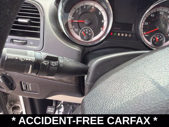 Used 2019 Dodge Grand Caravan SE FWD image 18
