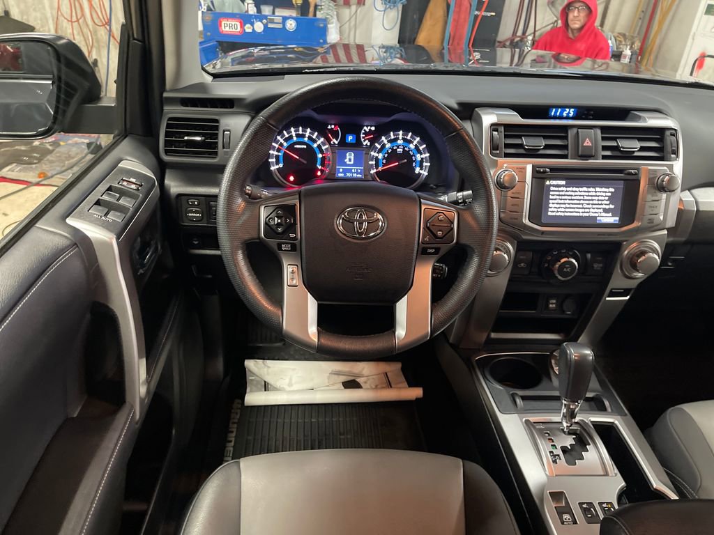 Certified 2019 Toyota 4Runner SR5 Premium AWD/4WD image 16