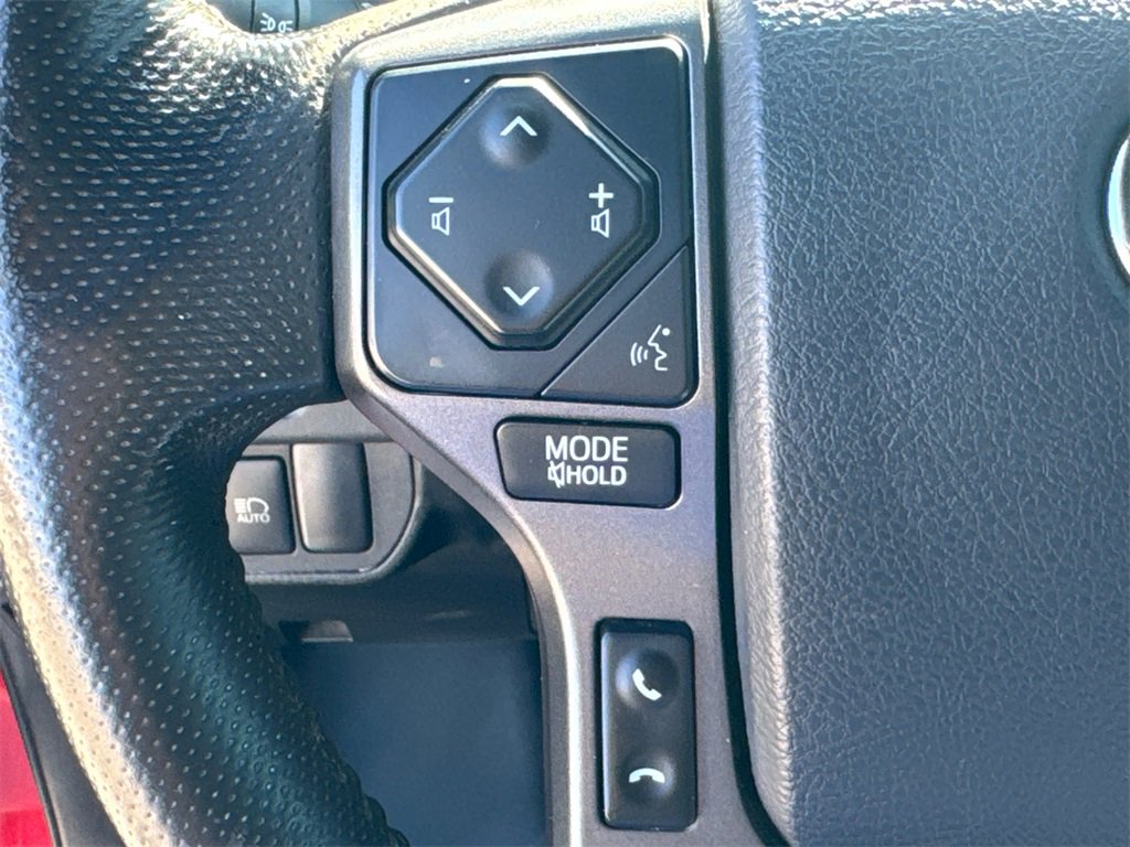 Used 2019 Toyota Tacoma TRD Off-Road image 24