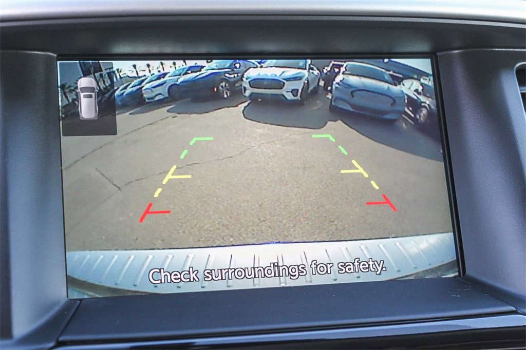 Used 2020 Nissan Pathfinder SV image 30