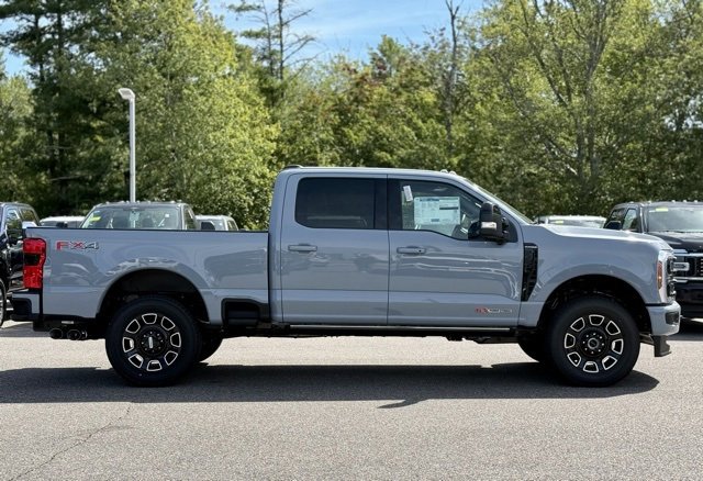 New 2026 Ford F350 Platinum image 3