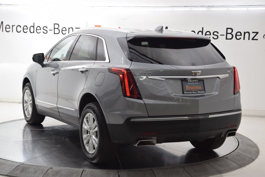 Used 2025 Cadillac XT5 Luxury FWD image 3