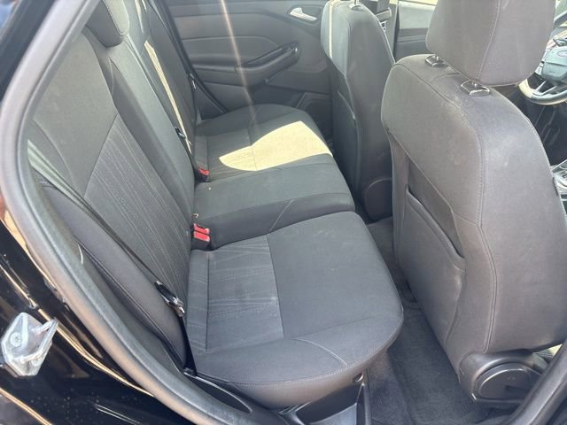 Used 2017 Ford Focus SEL FWD image 8