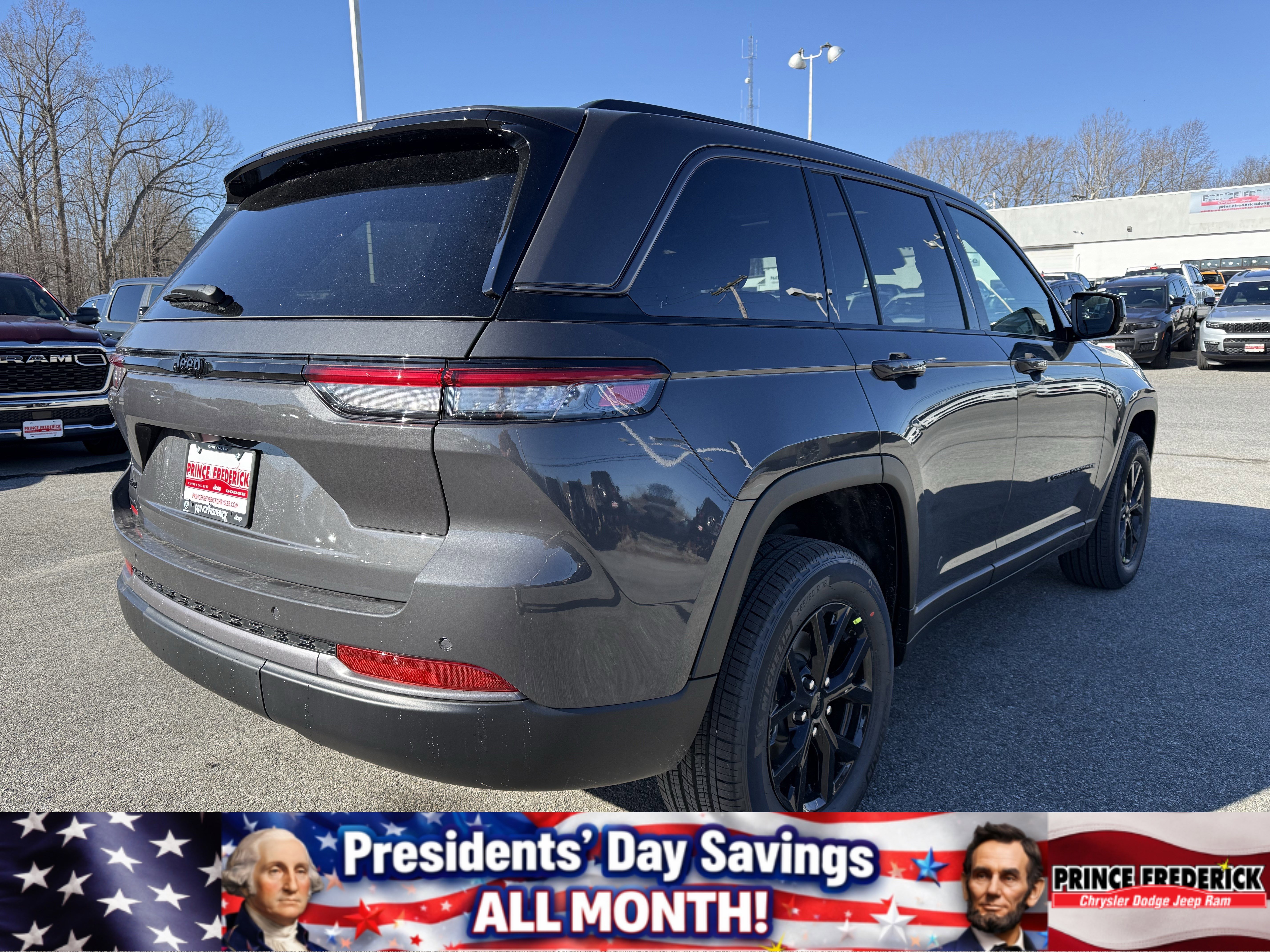 New 2026 Jeep Grand Cherokee Altitude image 3