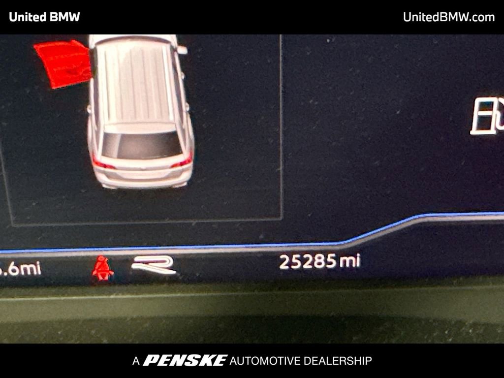 Used 2023 Volkswagen Atlas SEL R-Line AWD/4WD image 7