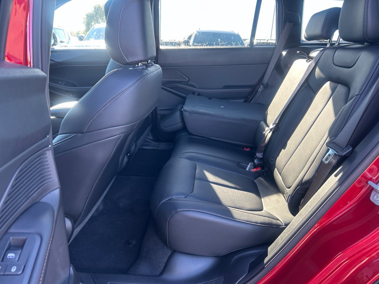 New 2027 Jeep Cherokee Limited AWD/4WD image 11