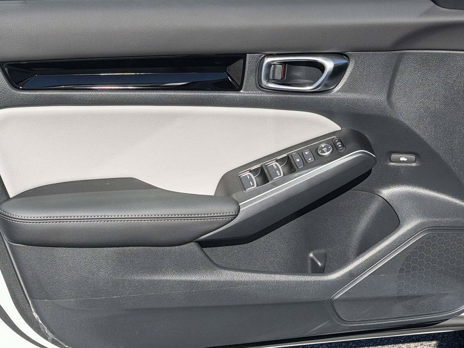 New 2026 Honda Civic Sport Touring image 6