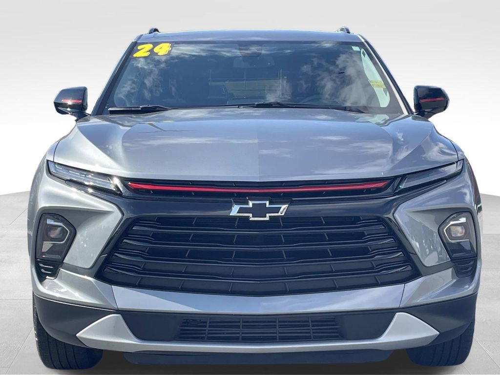Used 2024 Chevrolet Blazer LT w/ Redline Edition image 9