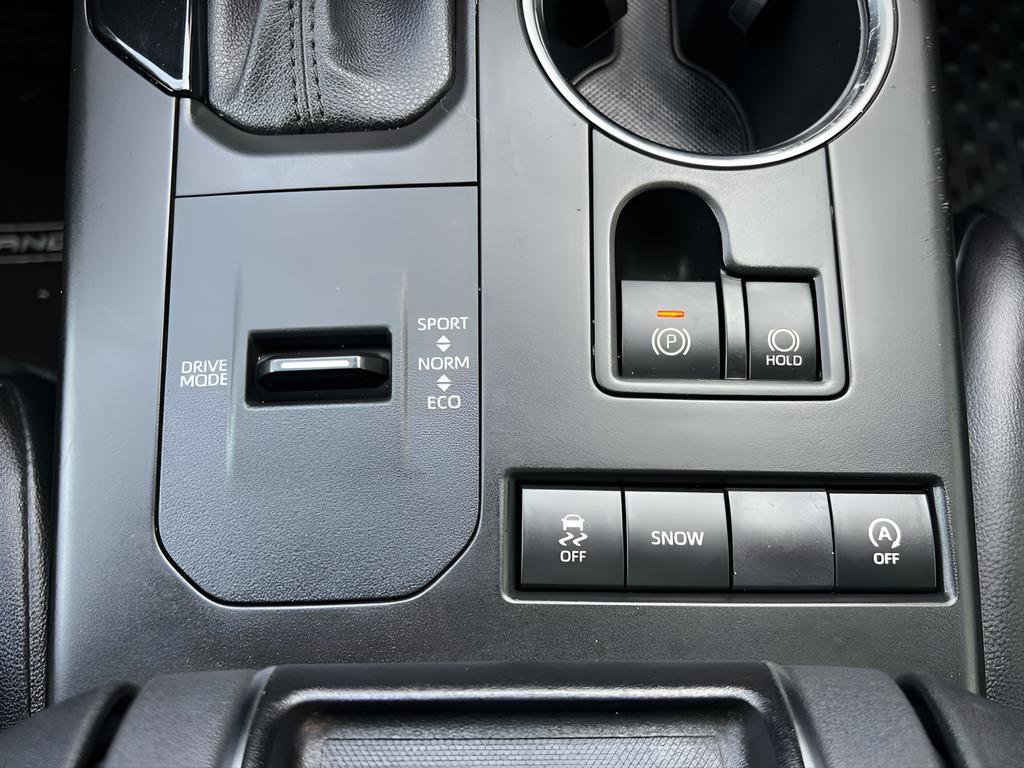 Used 2020 Toyota Highlander XLE image 53