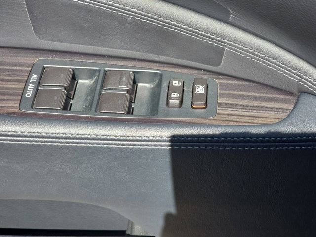 Used 2014 Lexus LS 460 AWD w/ Comfort Package image 31
