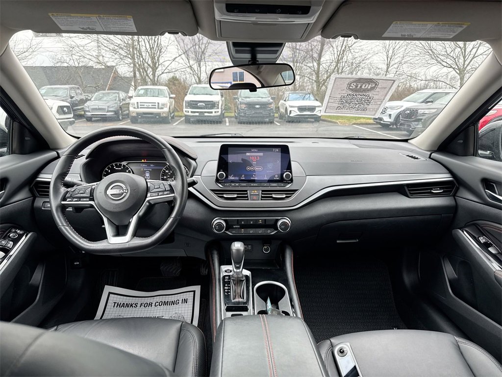 Used 2023 Nissan Altima 2.5 SR image 10