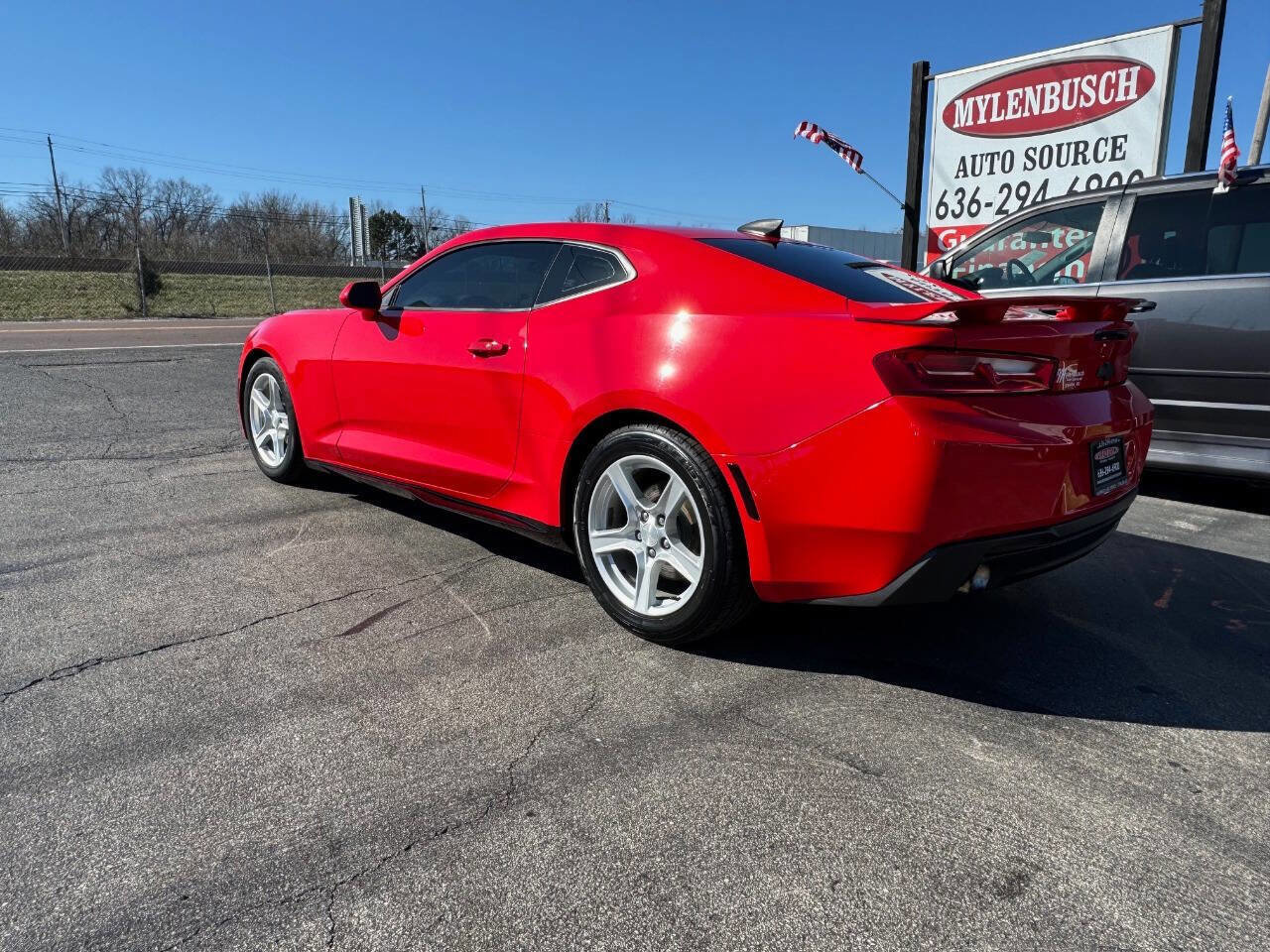 Used 2016 Chevrolet Camaro LT image 8
