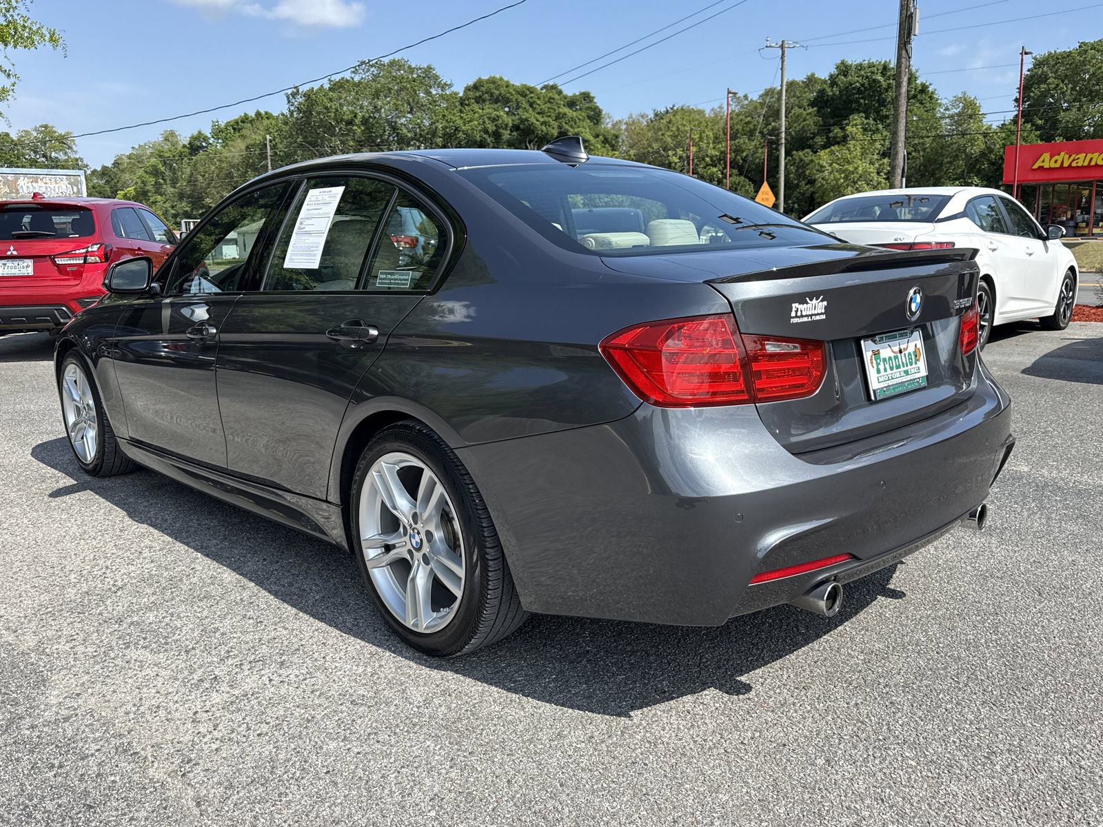 Used 2015 BMW 335i Sedan image 3