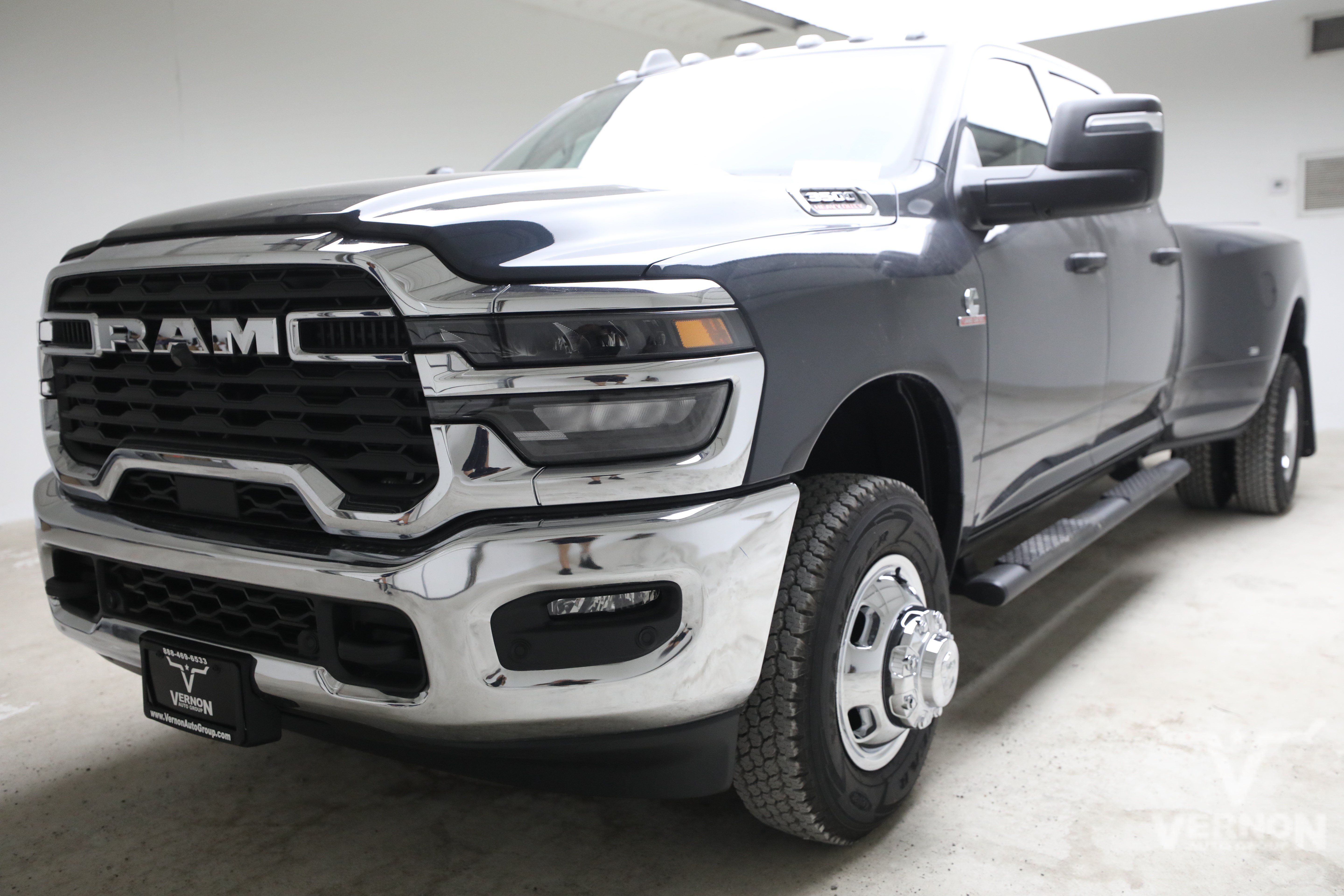 New 2026 RAM 3500 Tradesman AWD/4WD video 1