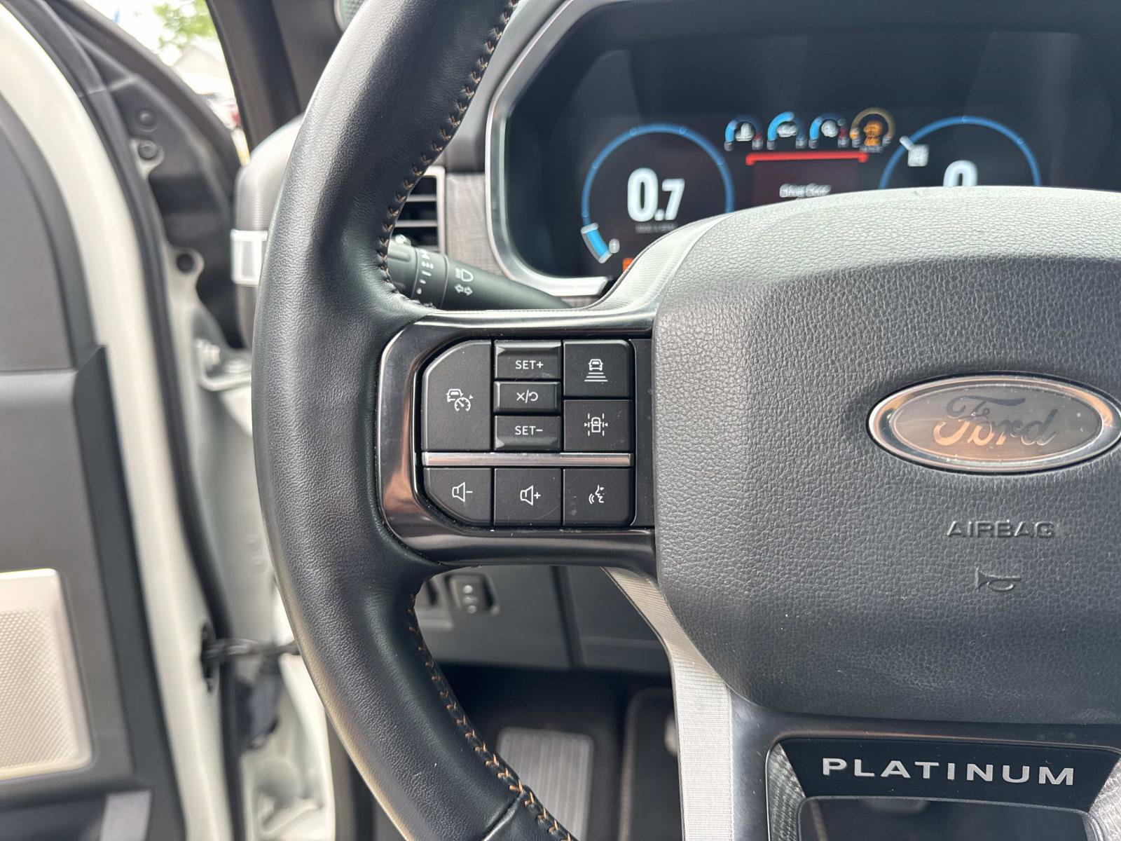 Used 2022 Ford F150 Platinum w/ Equipment Group 701A High AWD/4WD image 23
