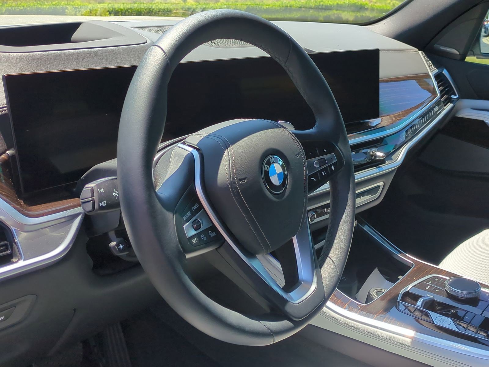 Certified 2024 BMW X5 xDrive40i w/ Premium Package AWD/4WD image 18