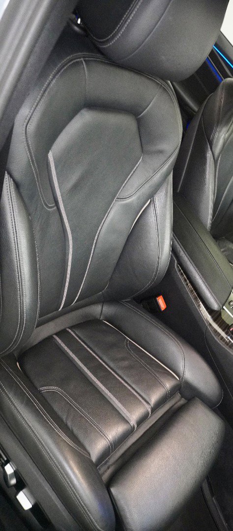 Used 2018 BMW 540i xDrive image 9