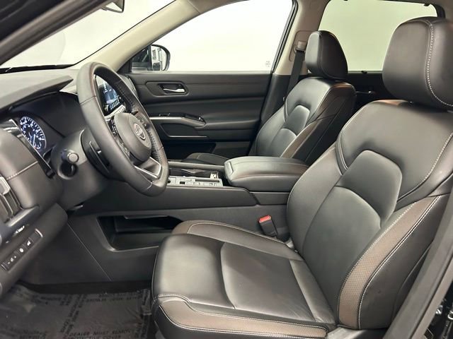 Certified 2024 Nissan Pathfinder SL image 22
