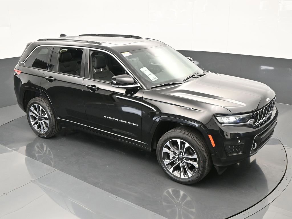 Used 2024 Jeep Grand Cherokee Overland w/ Luxury Tech Group IV image 46