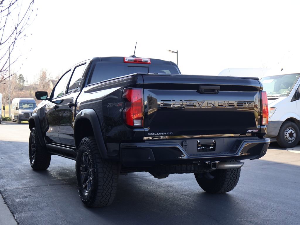 Used 2024 Chevrolet Colorado ZR2 w/ ZR2 Convenience Package III image 7