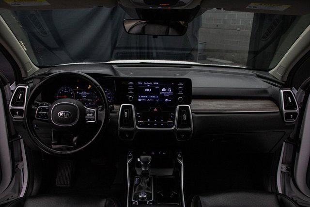 Used 2021 Kia Sorento EX image 22