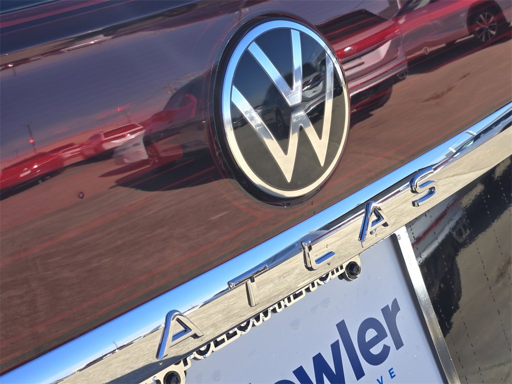 New 2026 Volkswagen Atlas Cross Sport SEL Premium R-Line image 7