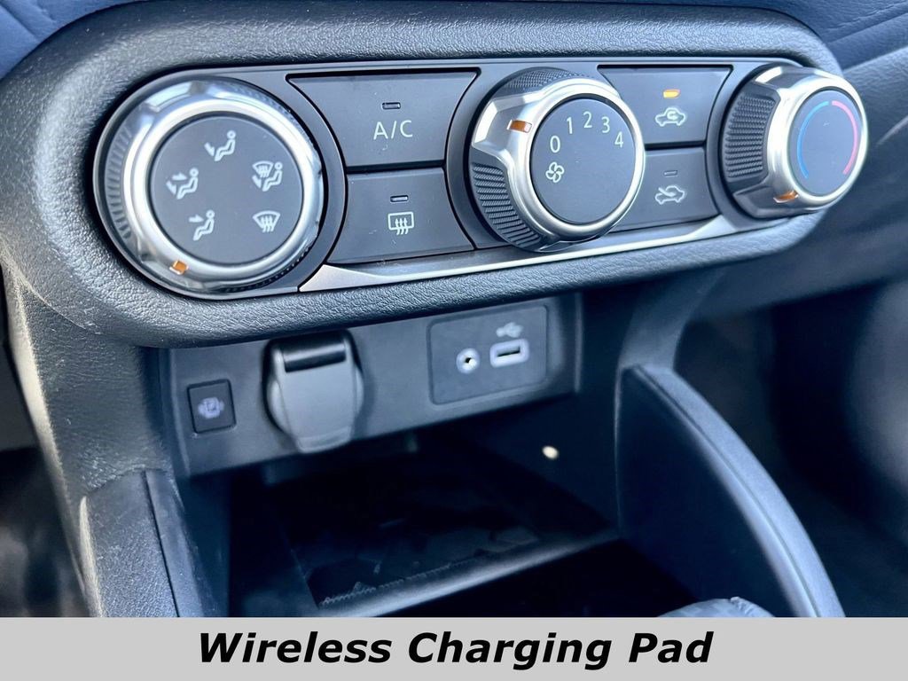 Certified 2025 Nissan Versa SV w/ Trunk Package FWD image 9