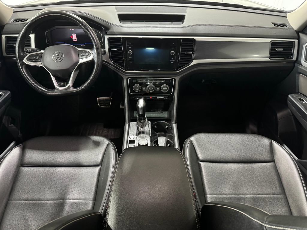 Used 2021 Volkswagen Atlas SEL R-Line image 9