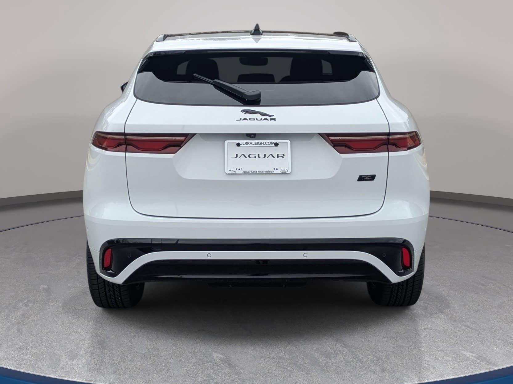 New 2026 Jaguar F-PACE R-Dynamic S AWD/4WD image 6