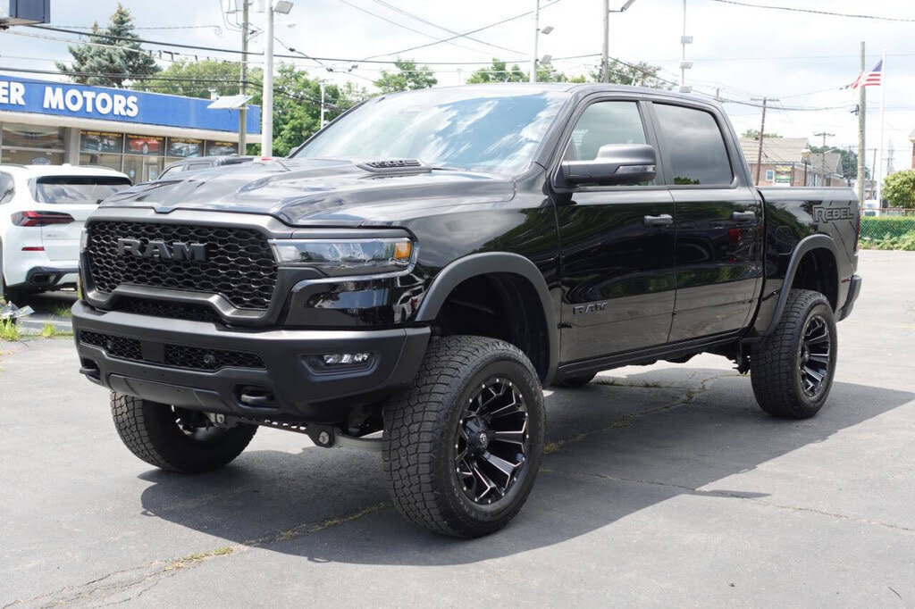 Used 2025 RAM 1500 Rebel AWD/4WD image 2