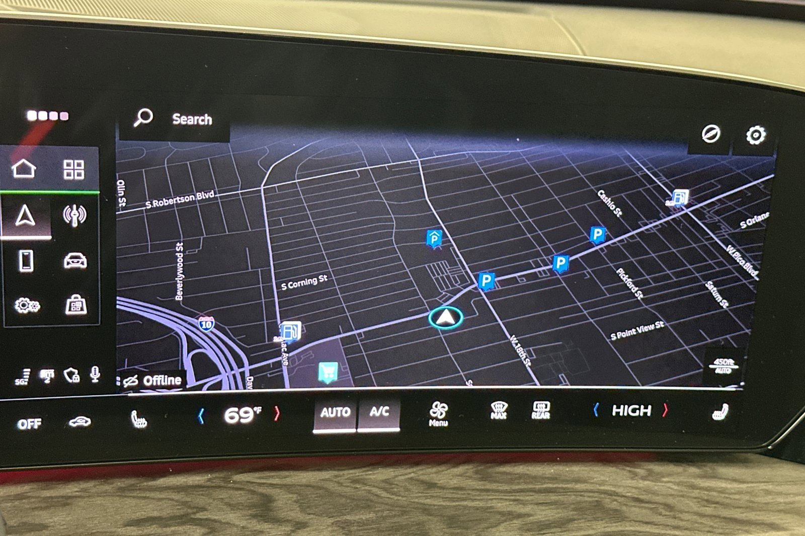 Used 2025 Audi Q5 Premium w/ Convenience Package image 18