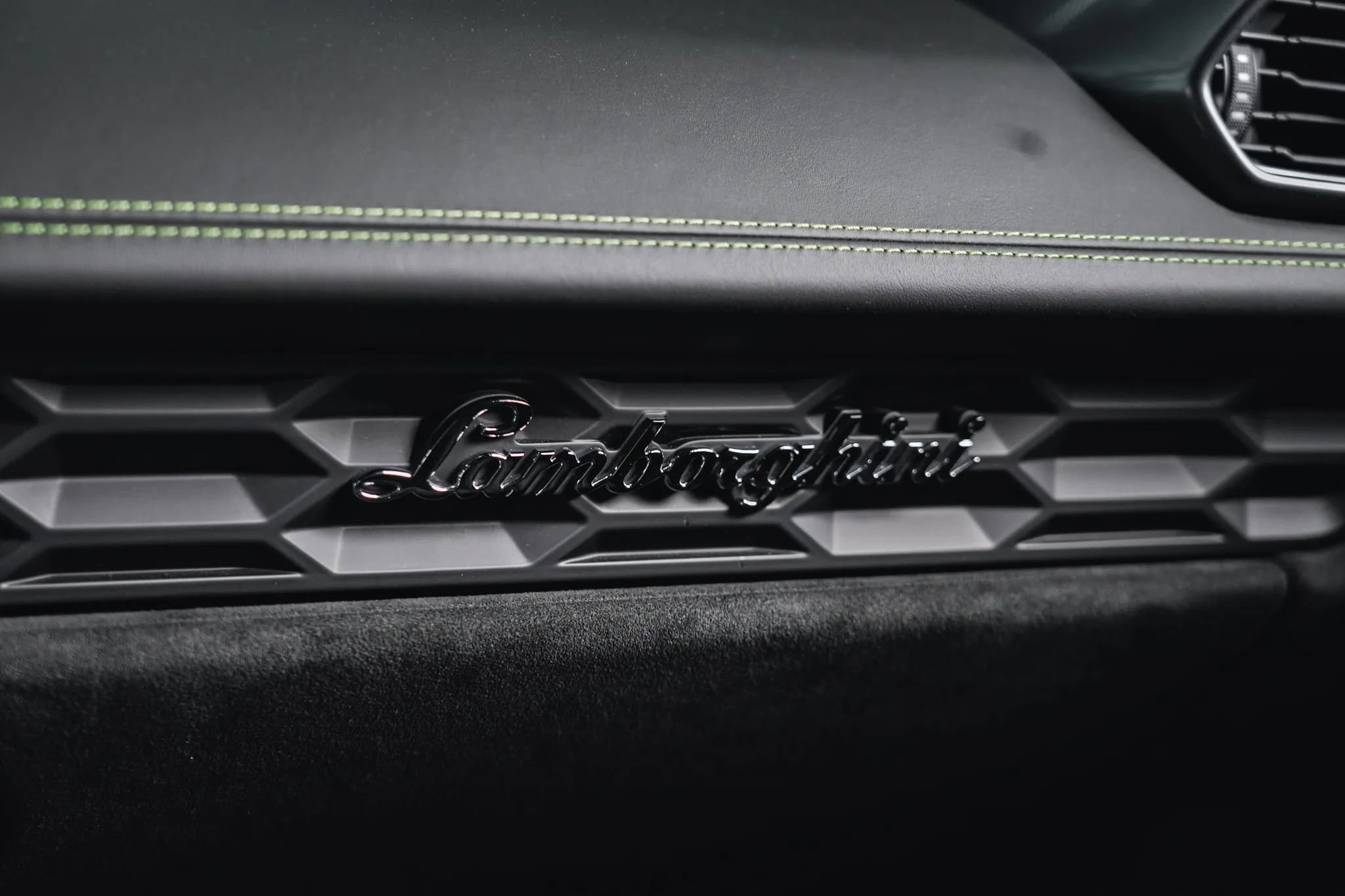 Used 2015 Lamborghini Huracan LP 610-4 image 54