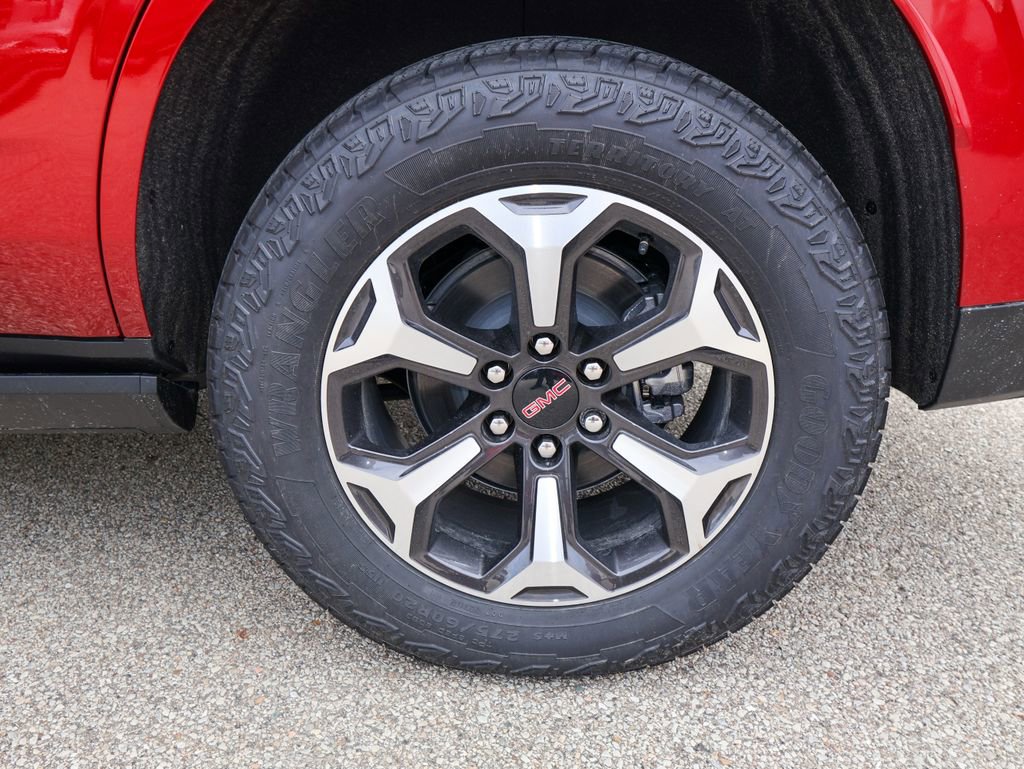 New 2026 GMC Yukon AT4 Ultimate w/ LPO, Floor Liner Package image 44